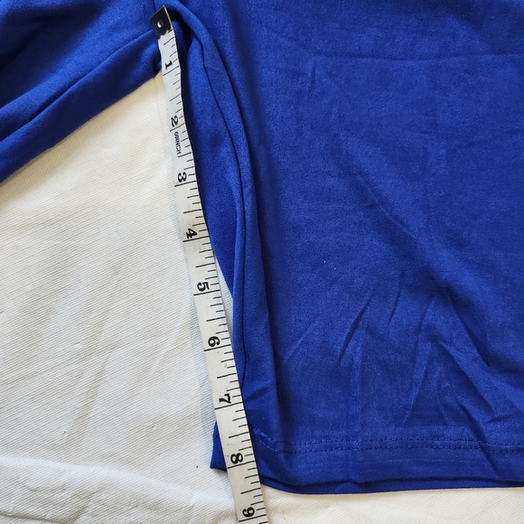 Capelle Loose Fit Top & Biker Short Set - Picture 12 of 15